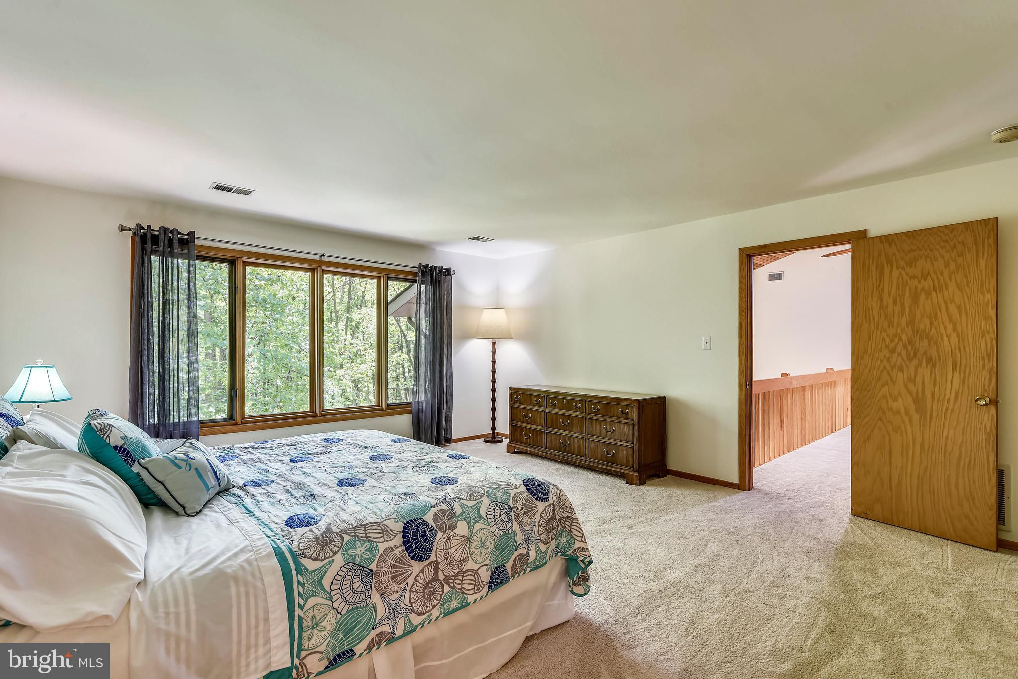 WAPLES MILL ESTATES - Residential