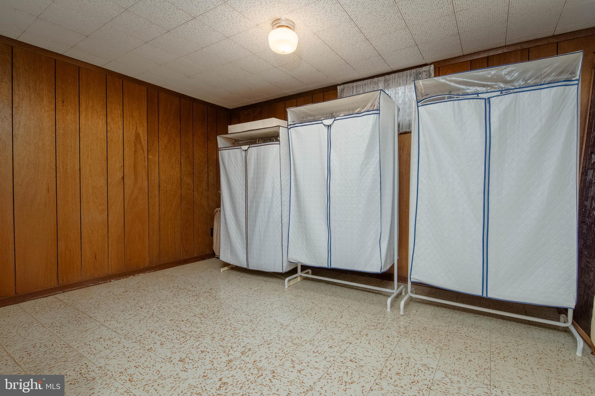 HIGH POINT - Residential