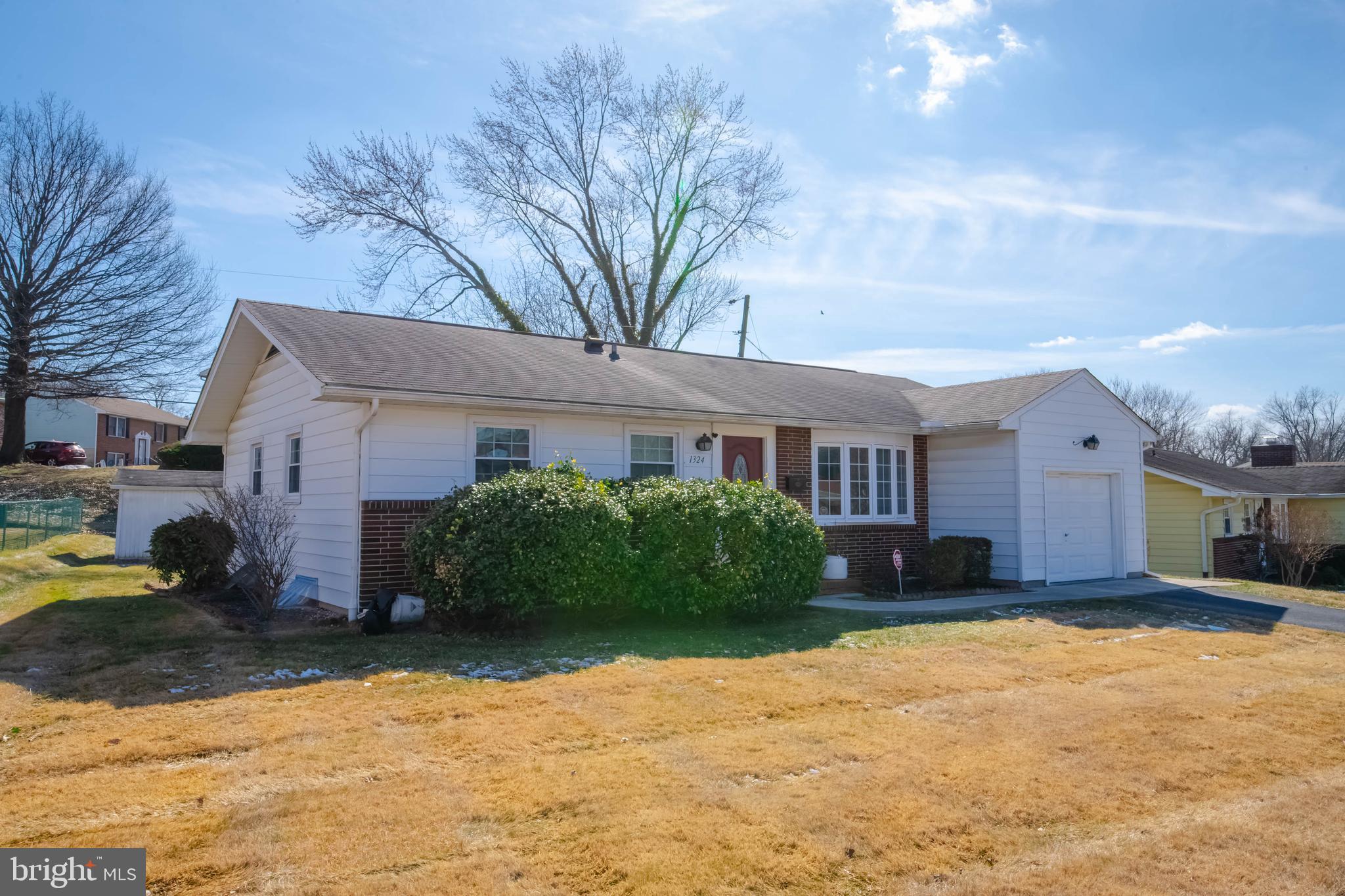 HIGH POINT - Residential