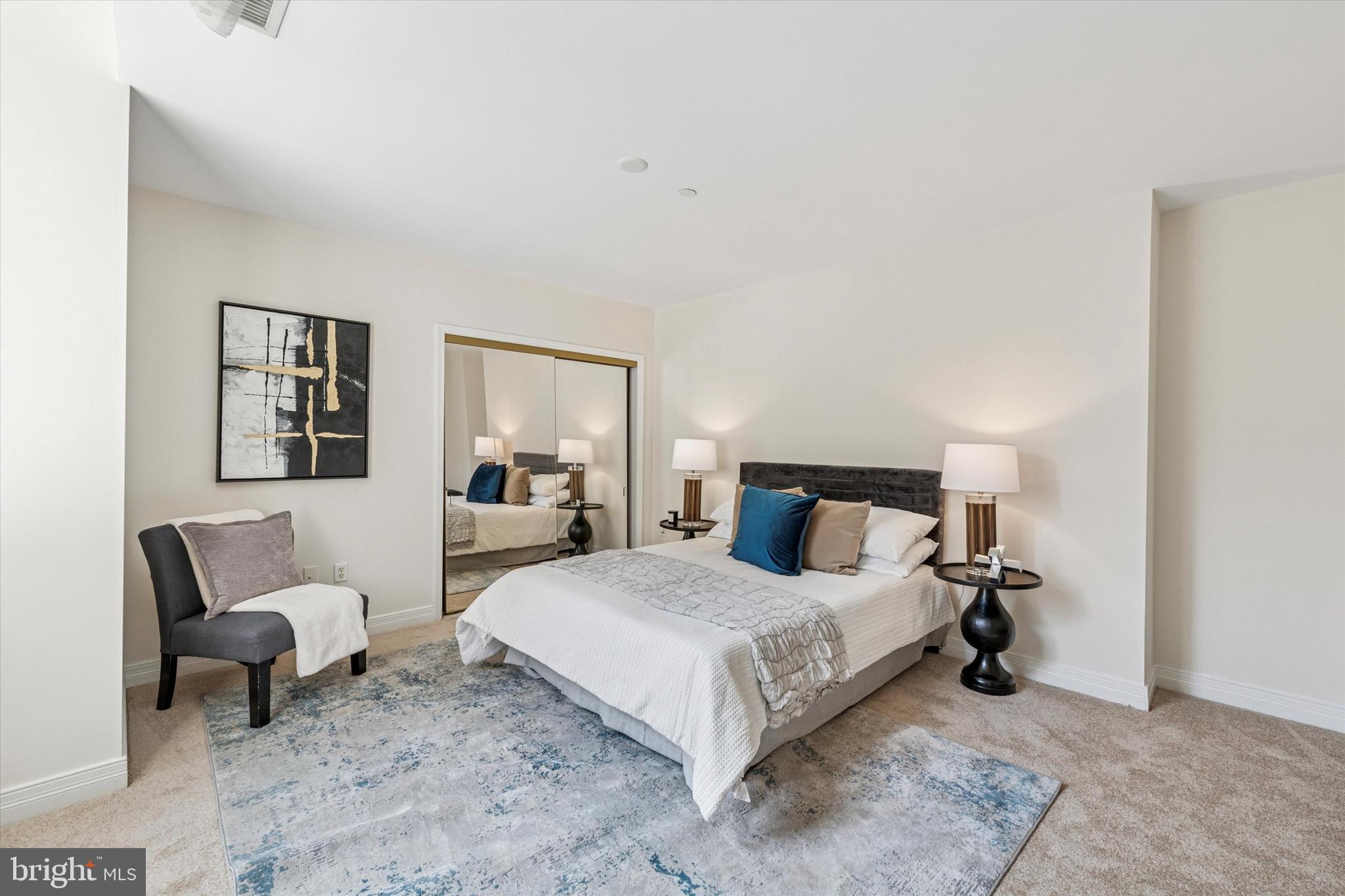 CENTER CITY - Residential