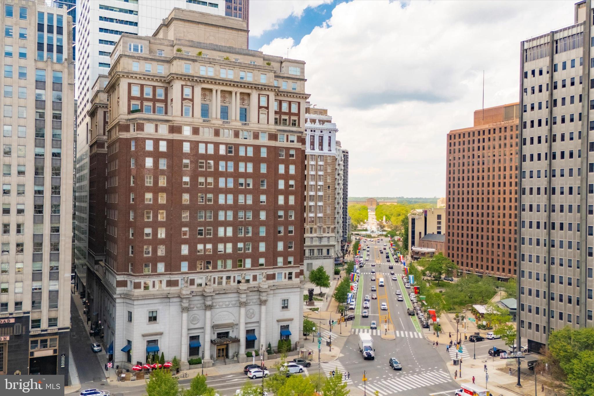 CENTER CITY - Residential