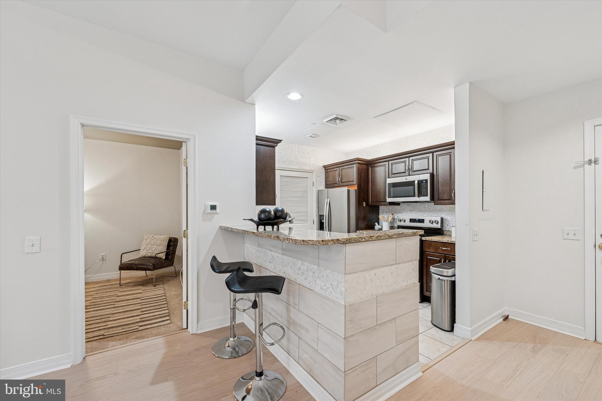 CENTER CITY - Residential