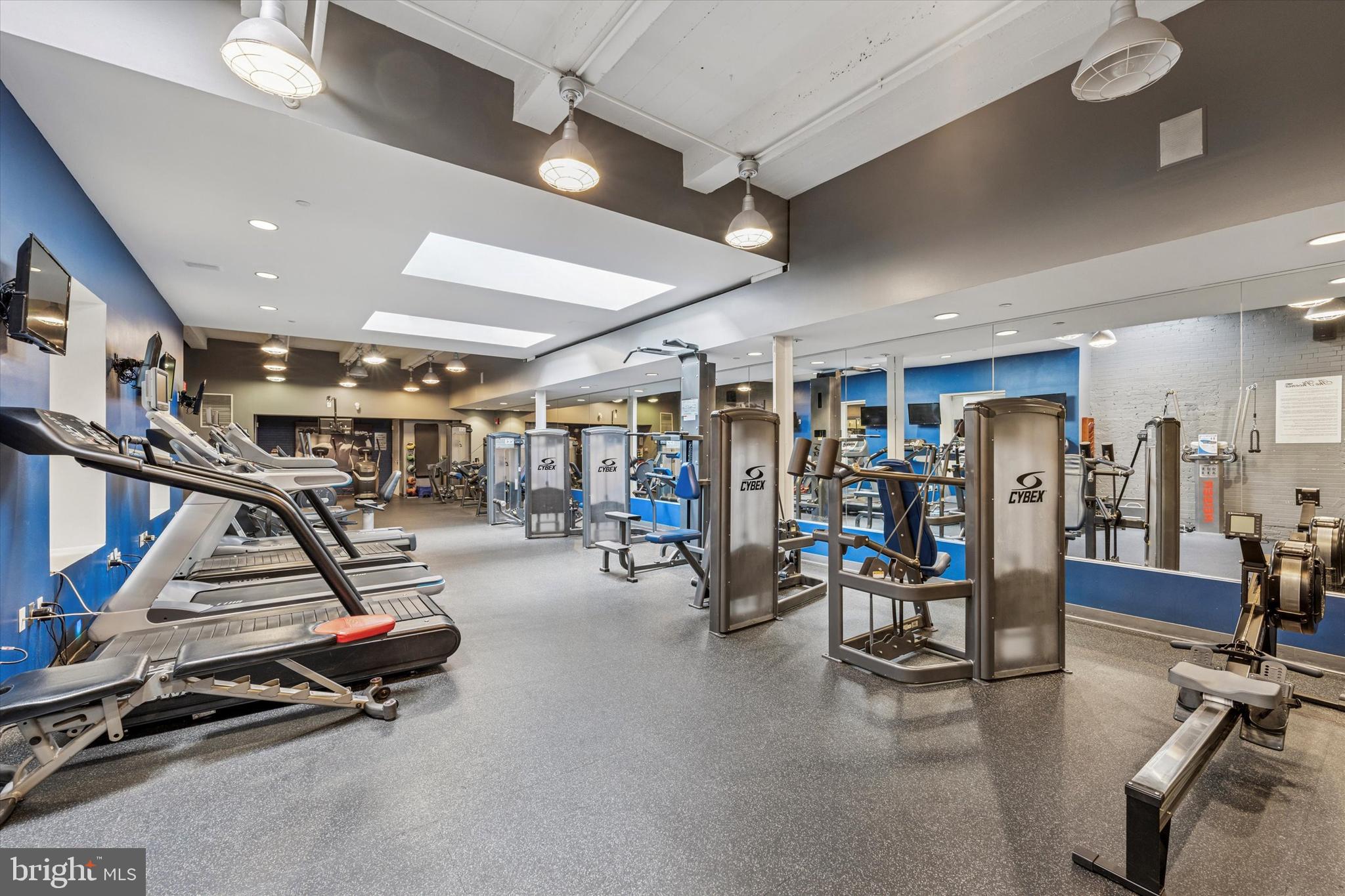 CENTER CITY - Residential