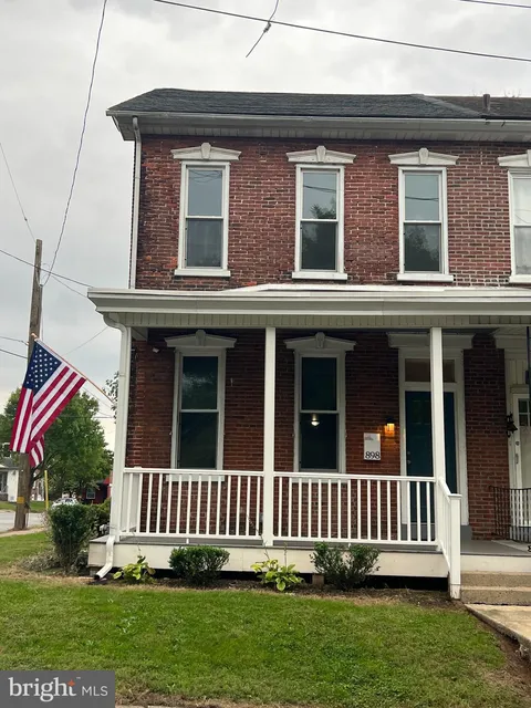 898 Queen Street, Pottstown, PA MLS: PAMC2161426