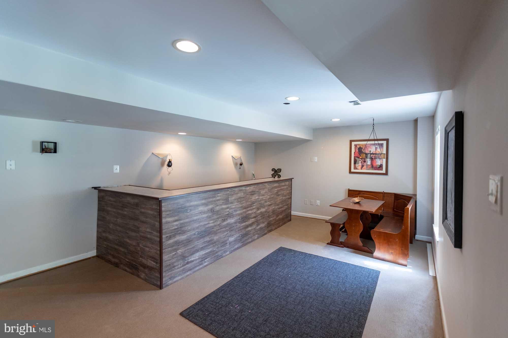 COUNTRY RIDGE - Residential