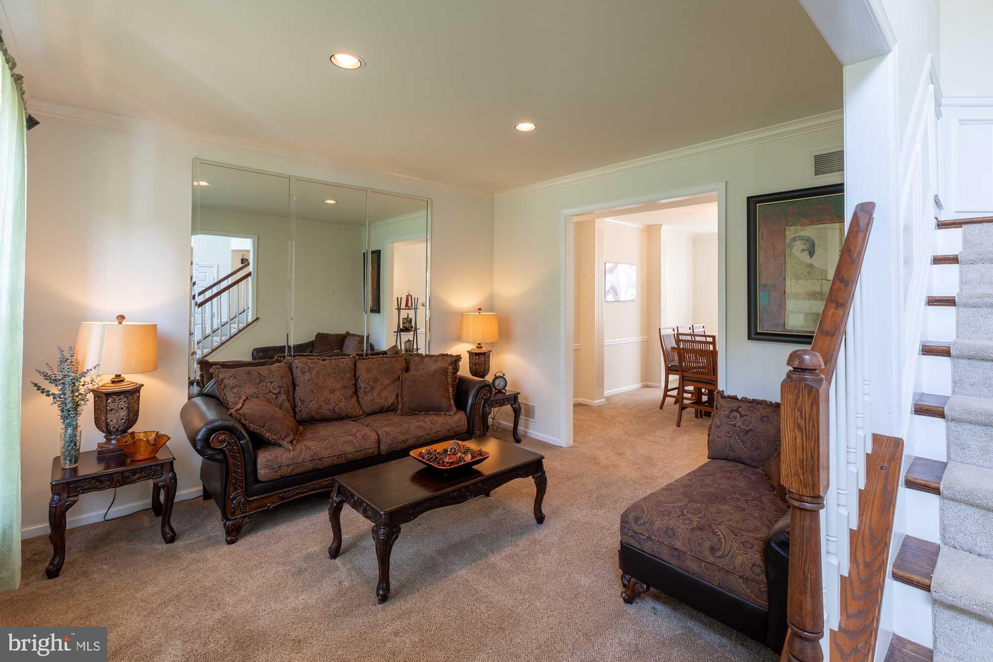 COUNTRY RIDGE - Residential
