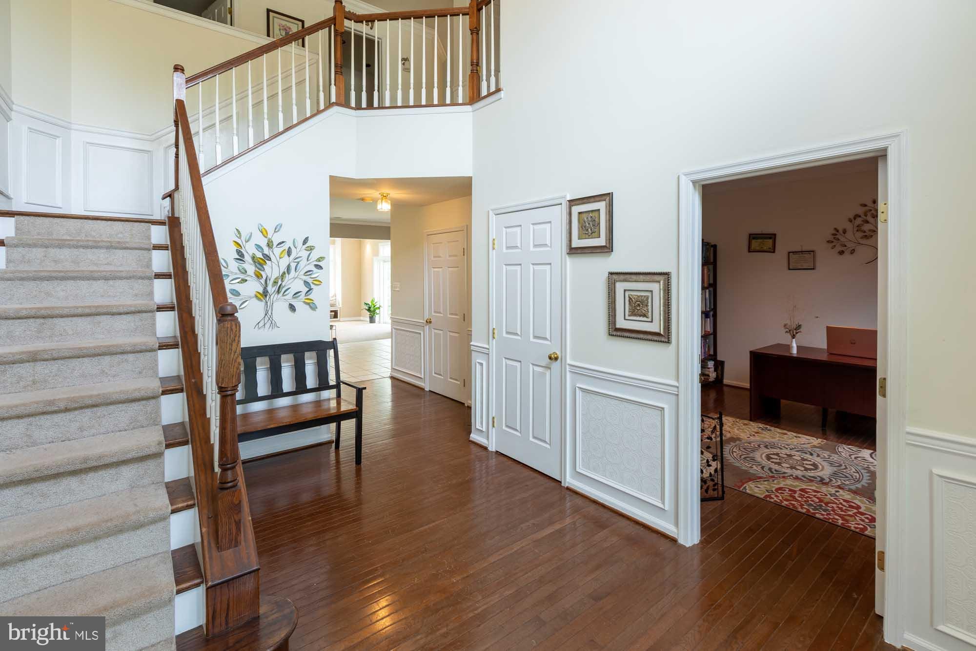 COUNTRY RIDGE - Residential
