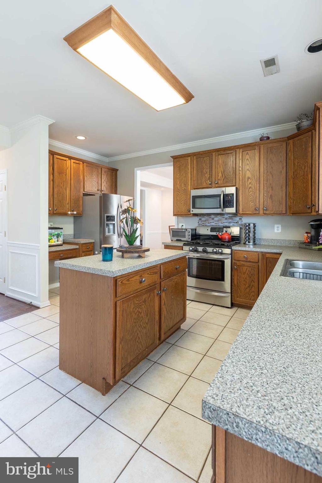 COUNTRY RIDGE - Residential