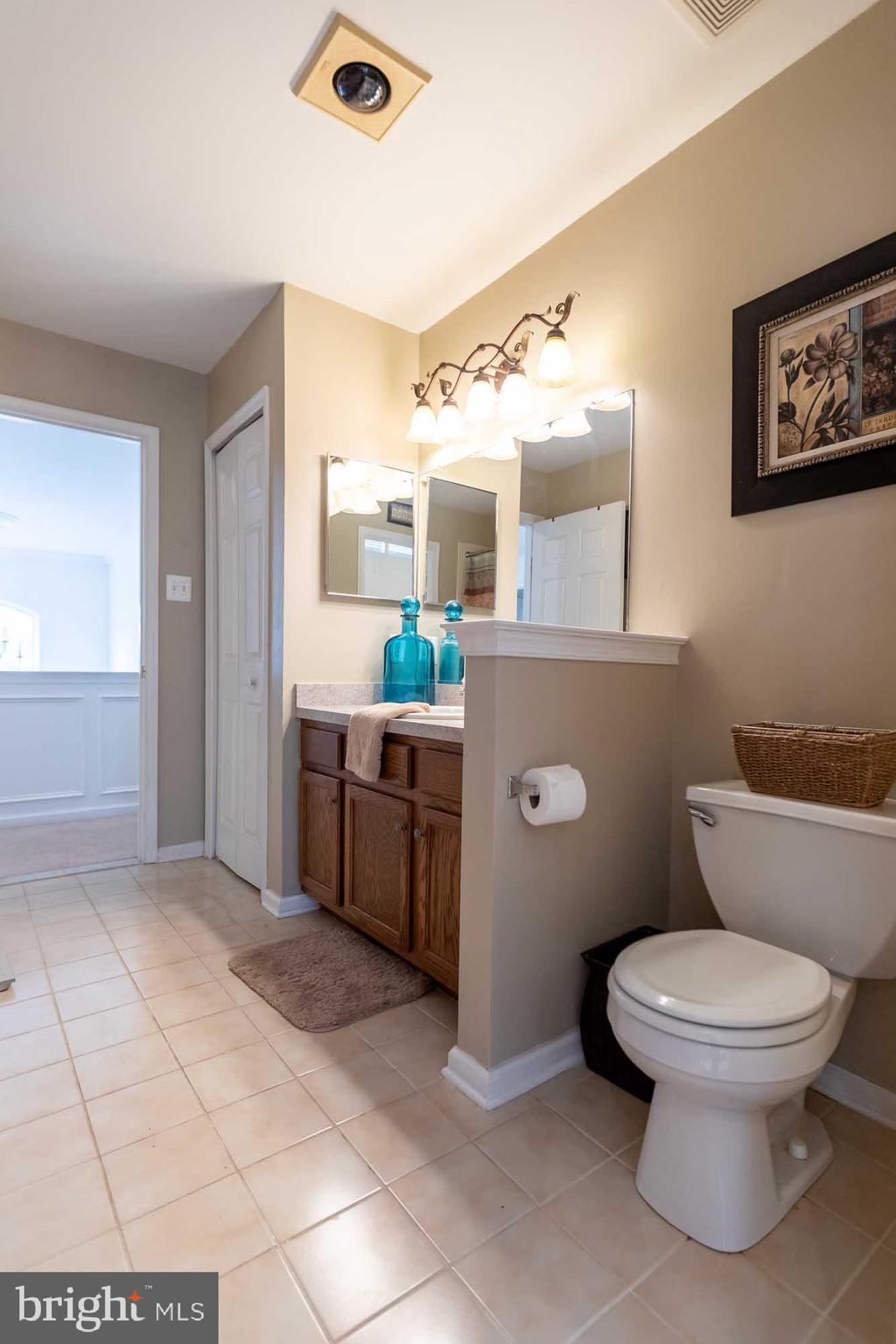COUNTRY RIDGE - Residential