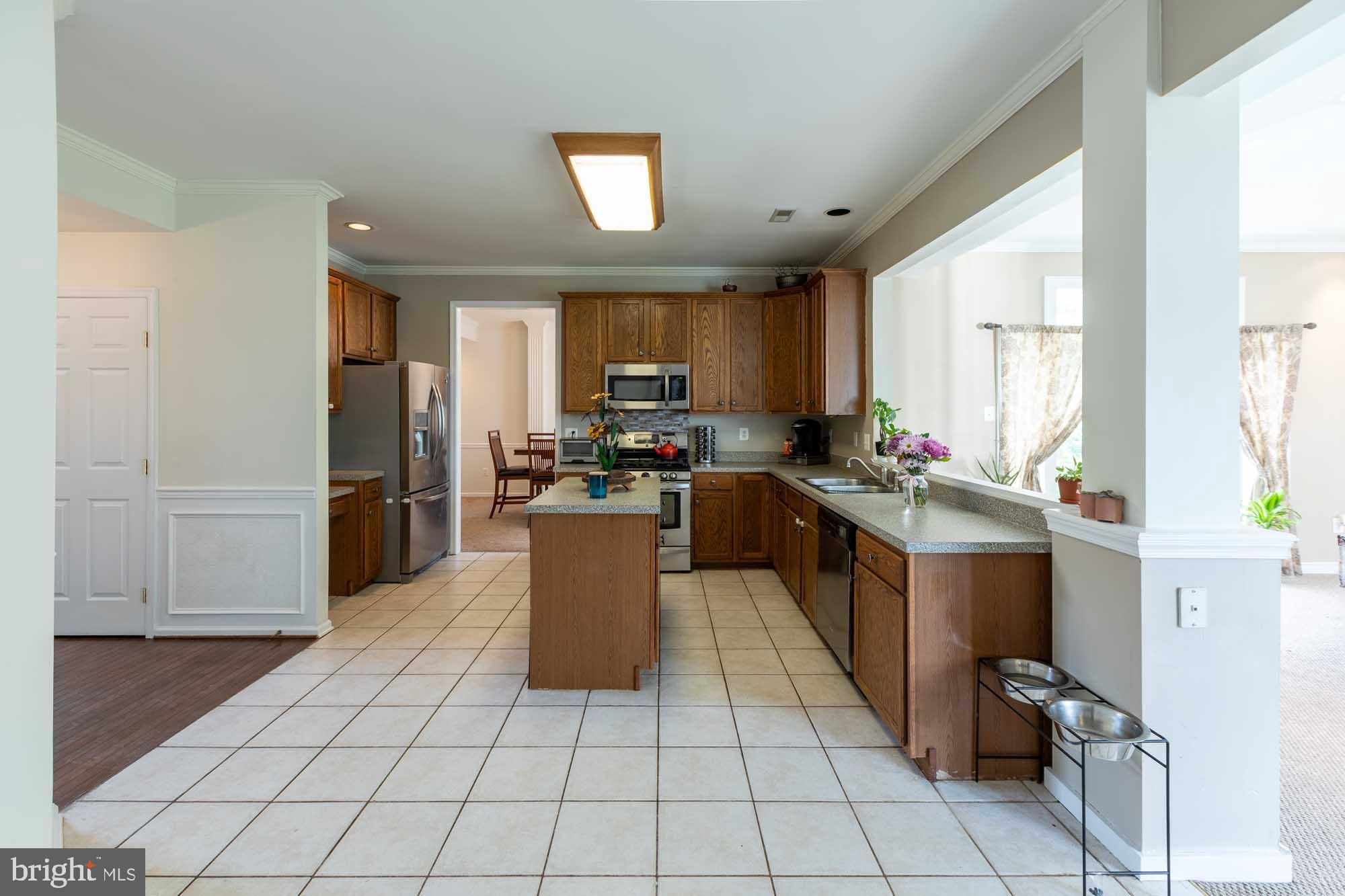 COUNTRY RIDGE - Residential