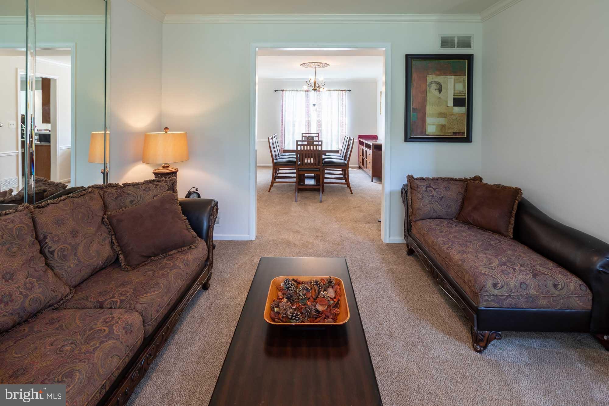 COUNTRY RIDGE - Residential