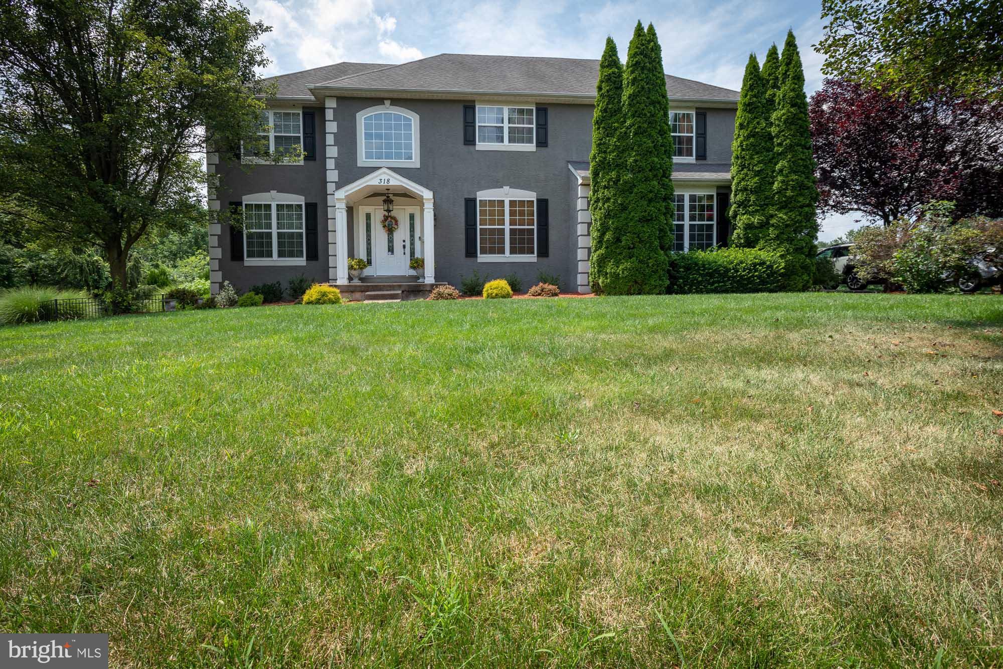 COUNTRY RIDGE - Residential