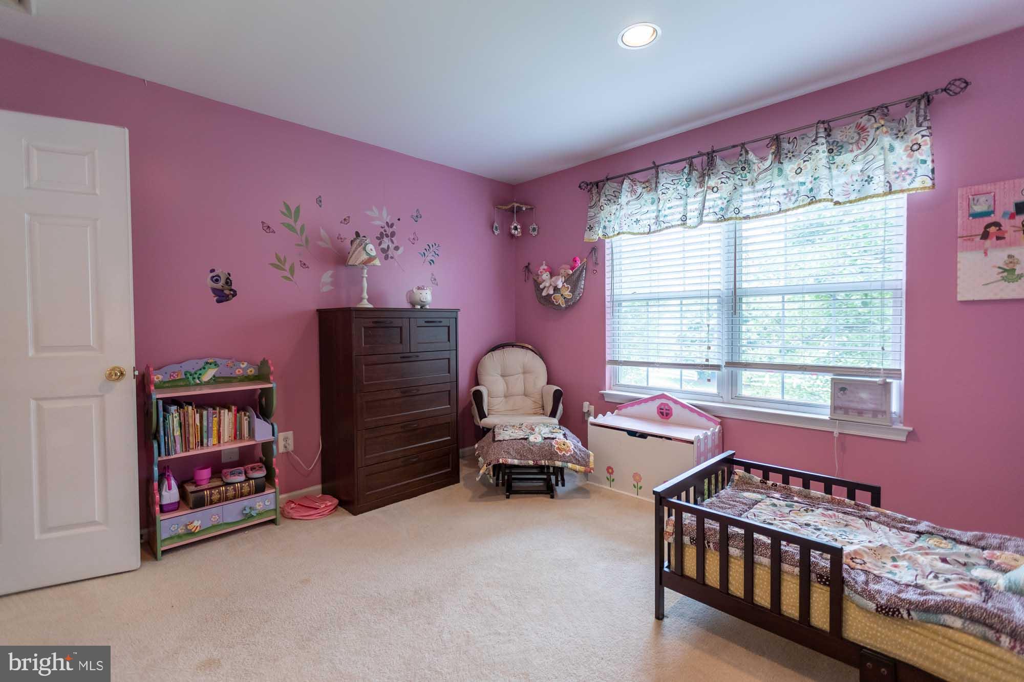 COUNTRY RIDGE - Residential