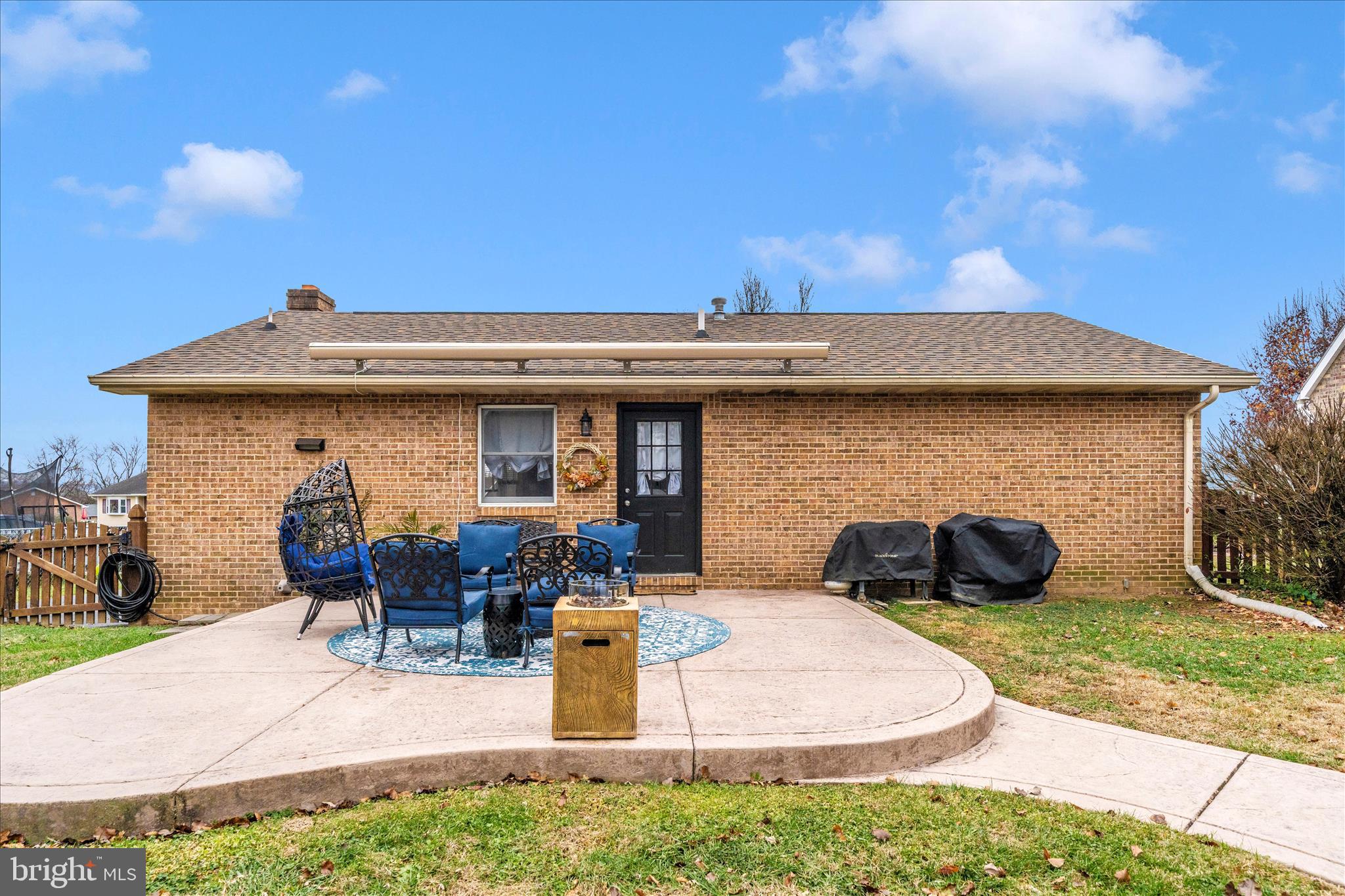 BRIGHTON MANOR - Residential