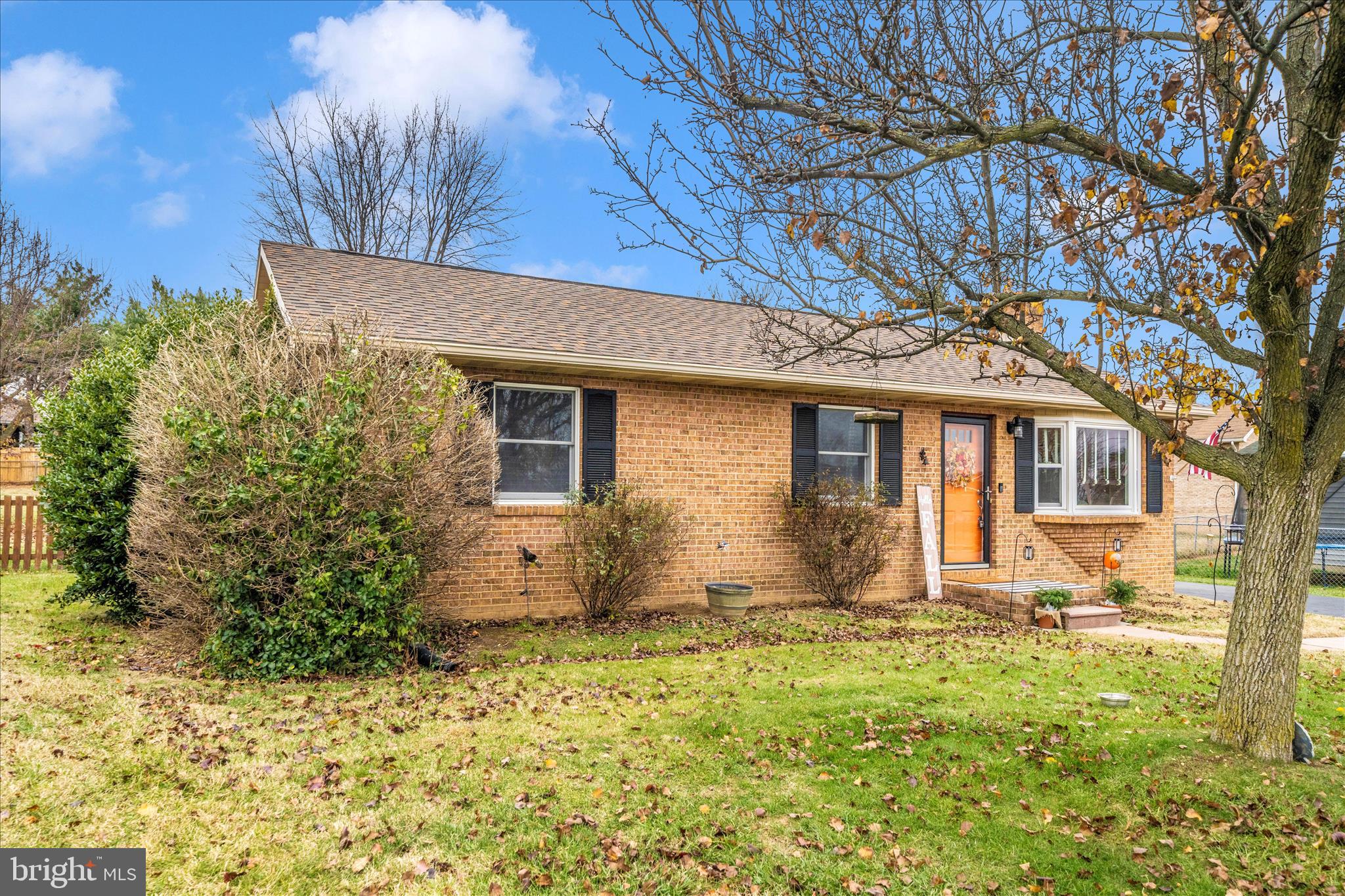 BRIGHTON MANOR - Residential