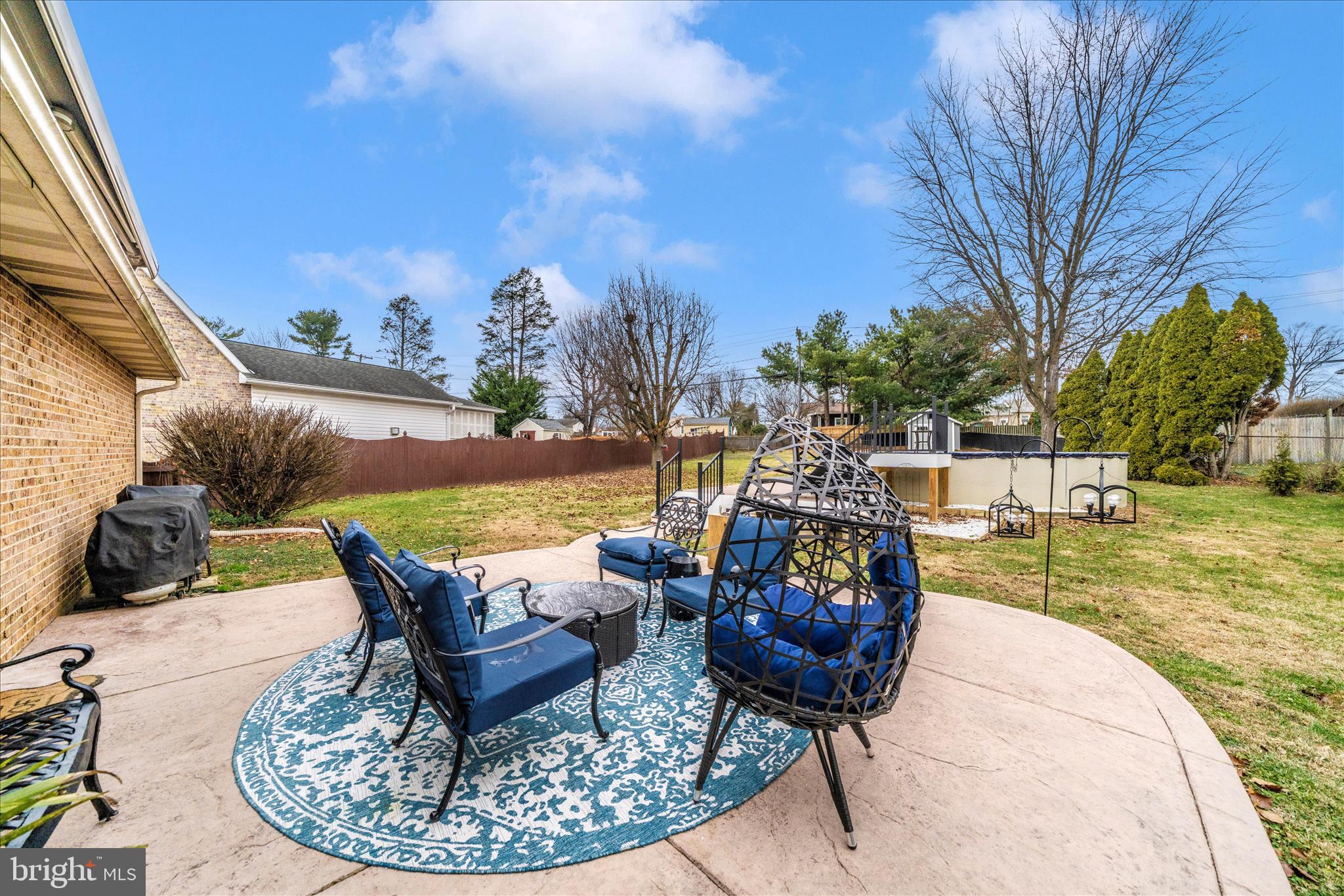 BRIGHTON MANOR - Residential