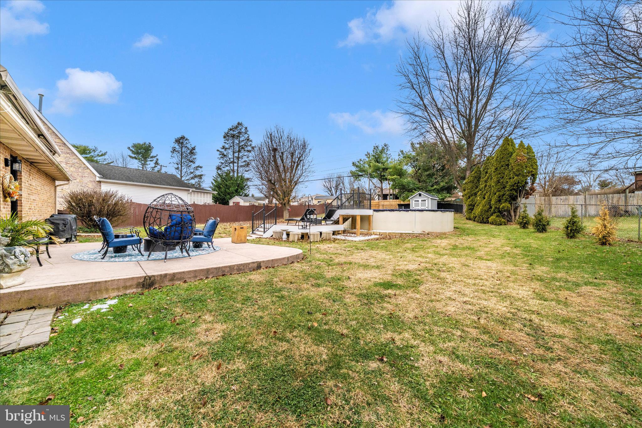 BRIGHTON MANOR - Residential