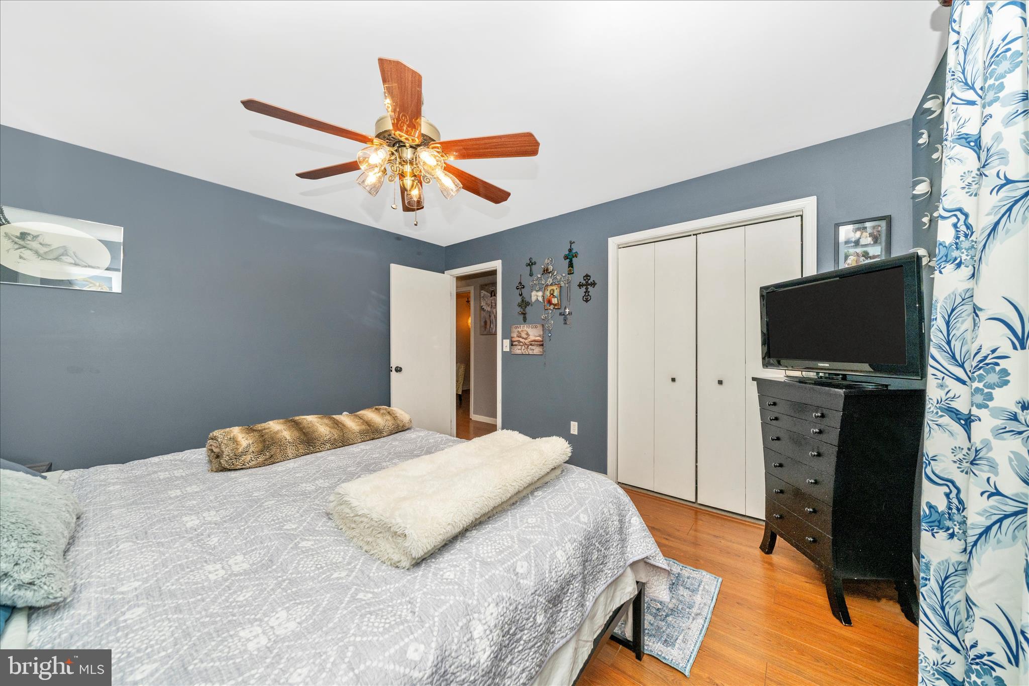 BRIGHTON MANOR - Residential