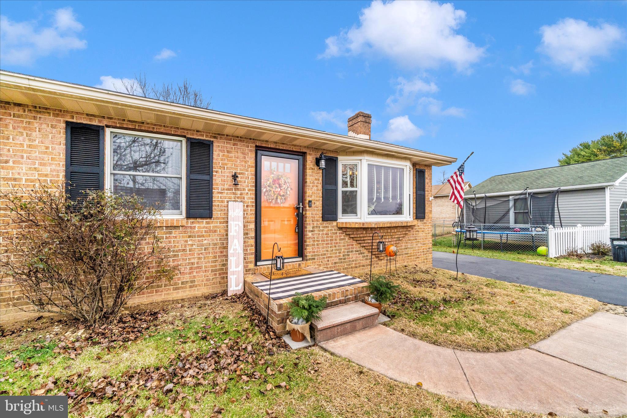 BRIGHTON MANOR - Residential