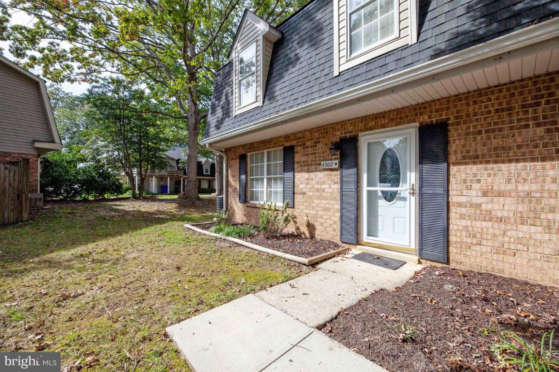 ST CHARLES BANNISTER - Residential