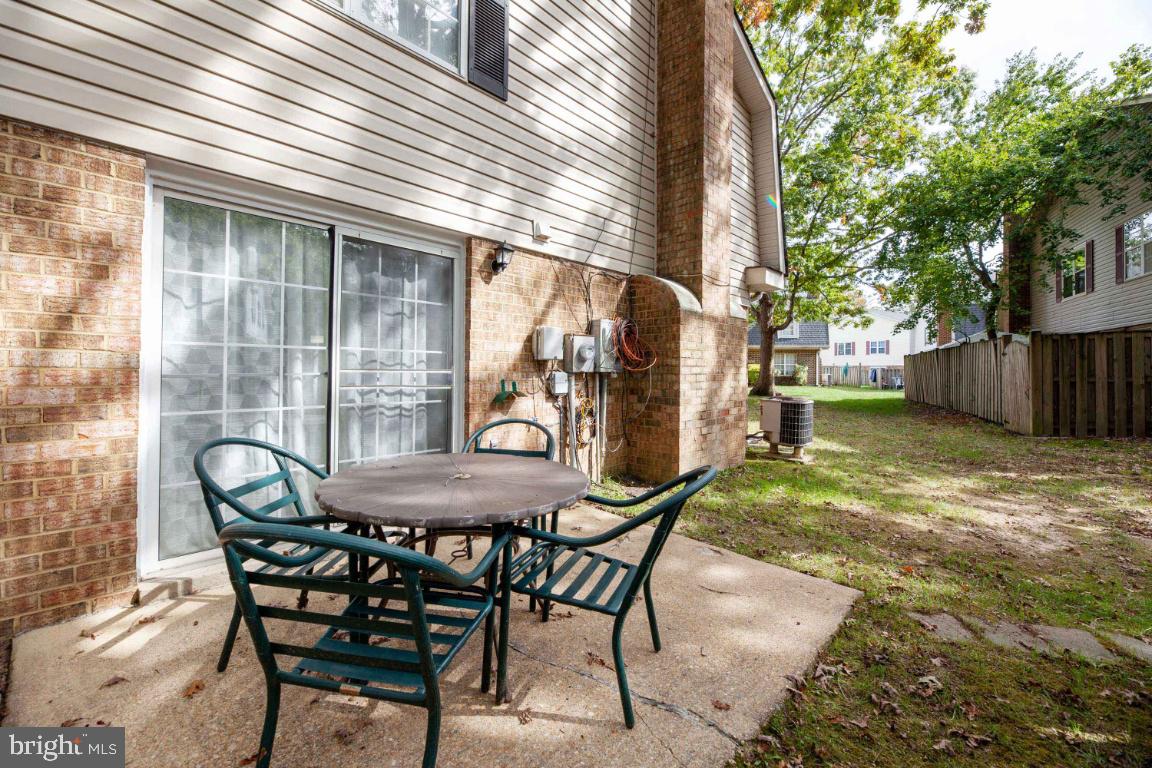 ST CHARLES BANNISTER - Residential