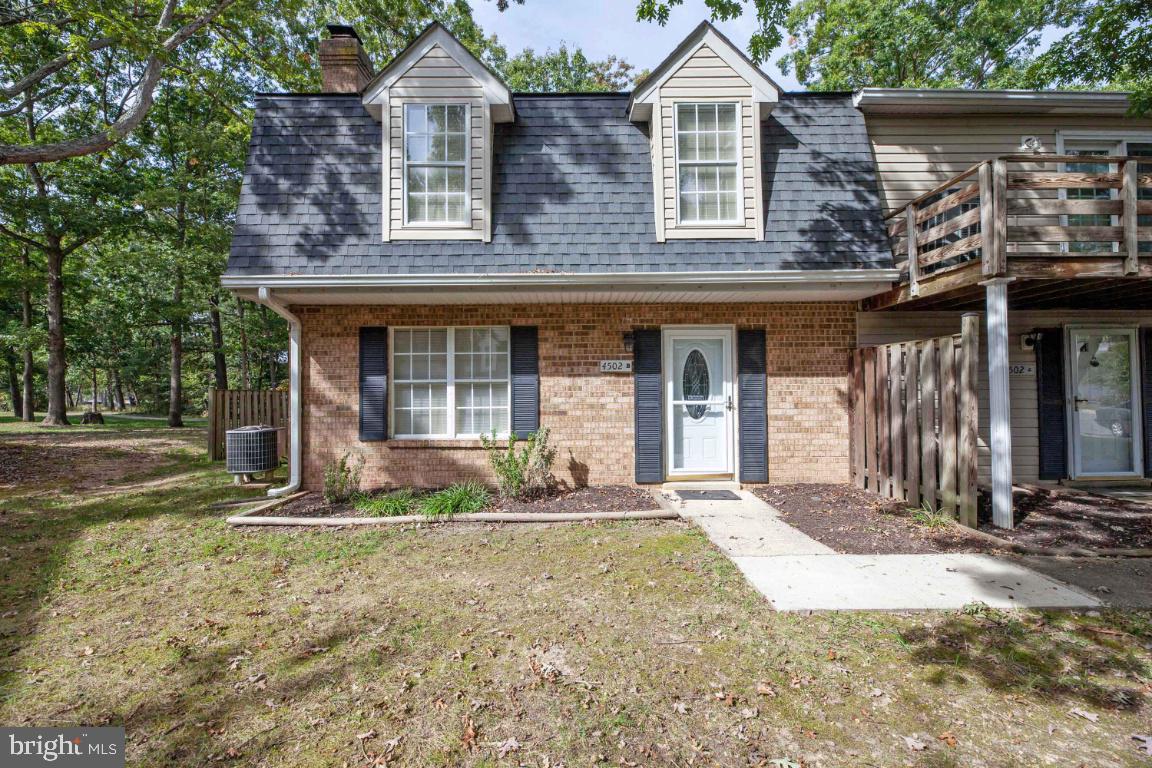 ST CHARLES BANNISTER - Residential