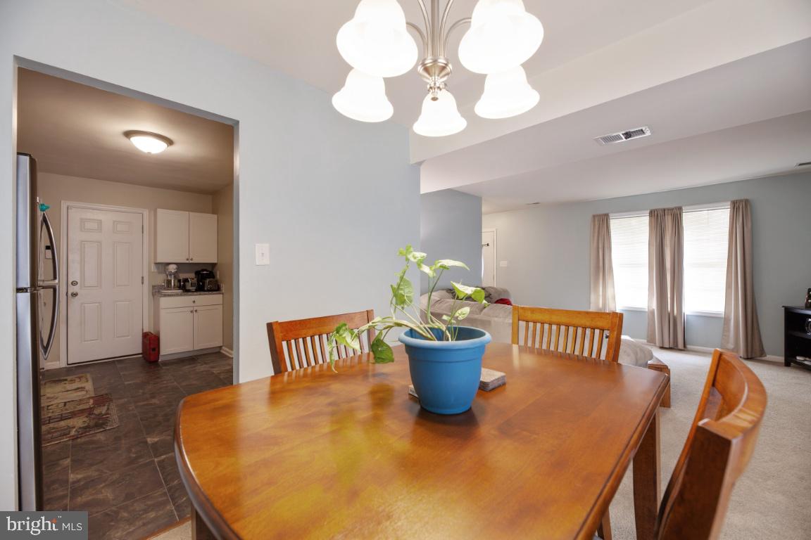 ST CHARLES BANNISTER - Residential