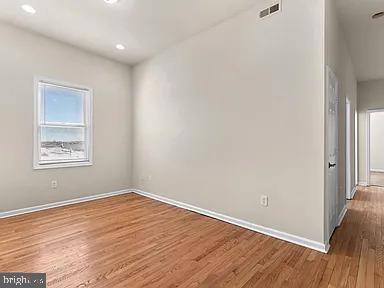 1275 MEIGS PLACE NE 3