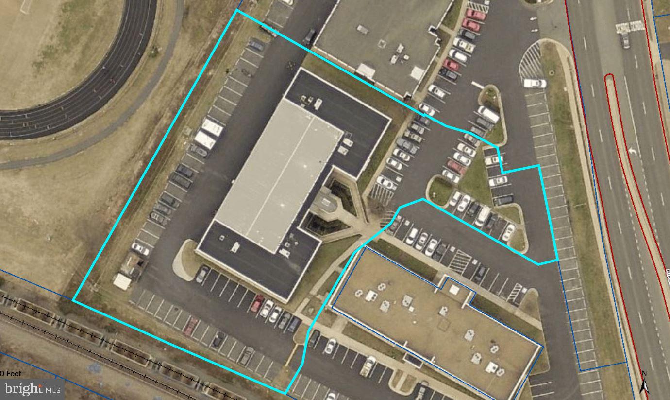 WELLINGTON BUSINESS CENTER - Commercial Sale