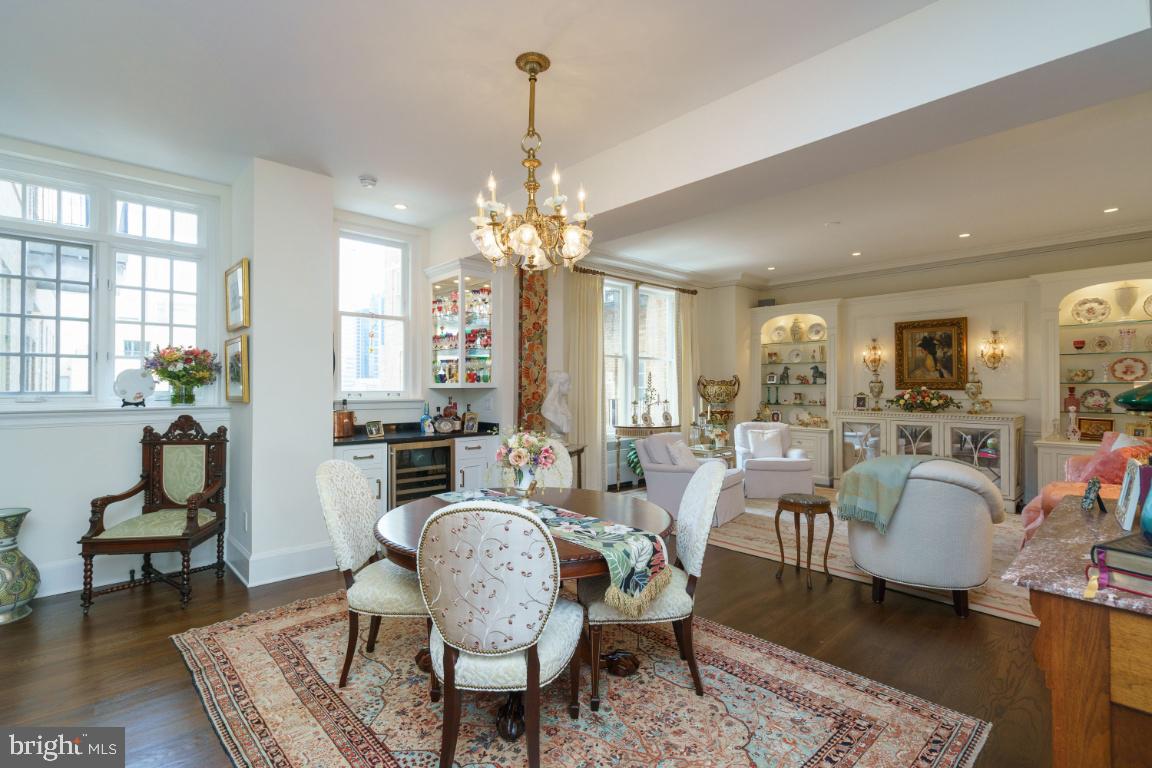 RITTENHOUSE SQUARE - Residential