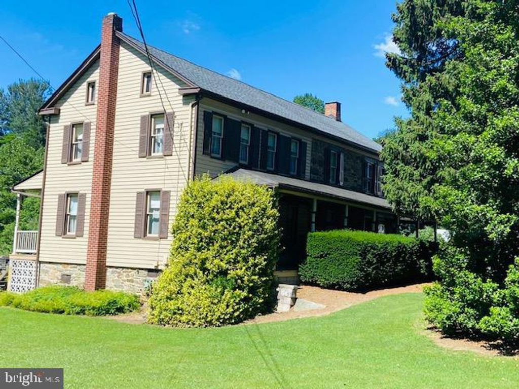Photo of 7925 Main Street, GLENVILLE, PA 17329 (MLS # PAYK2025524)