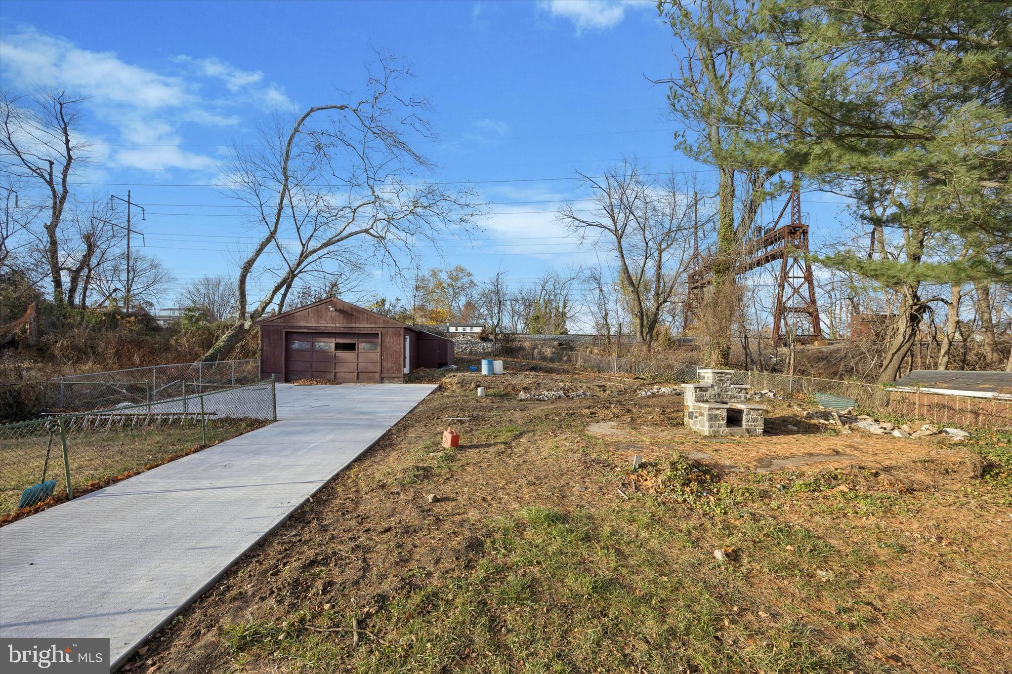 SHARON HILL - Residential