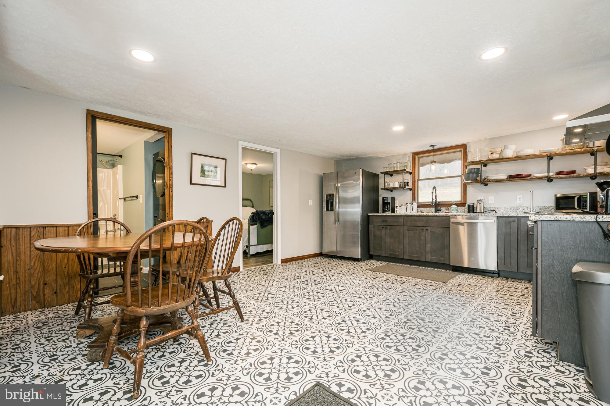 MAYHEW INN ROAD - Residential