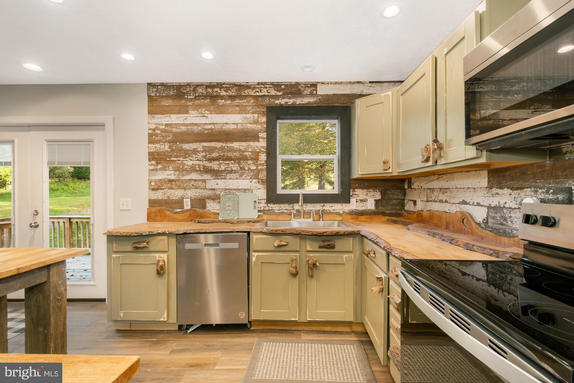 MAYHEW INN ROAD - Residential