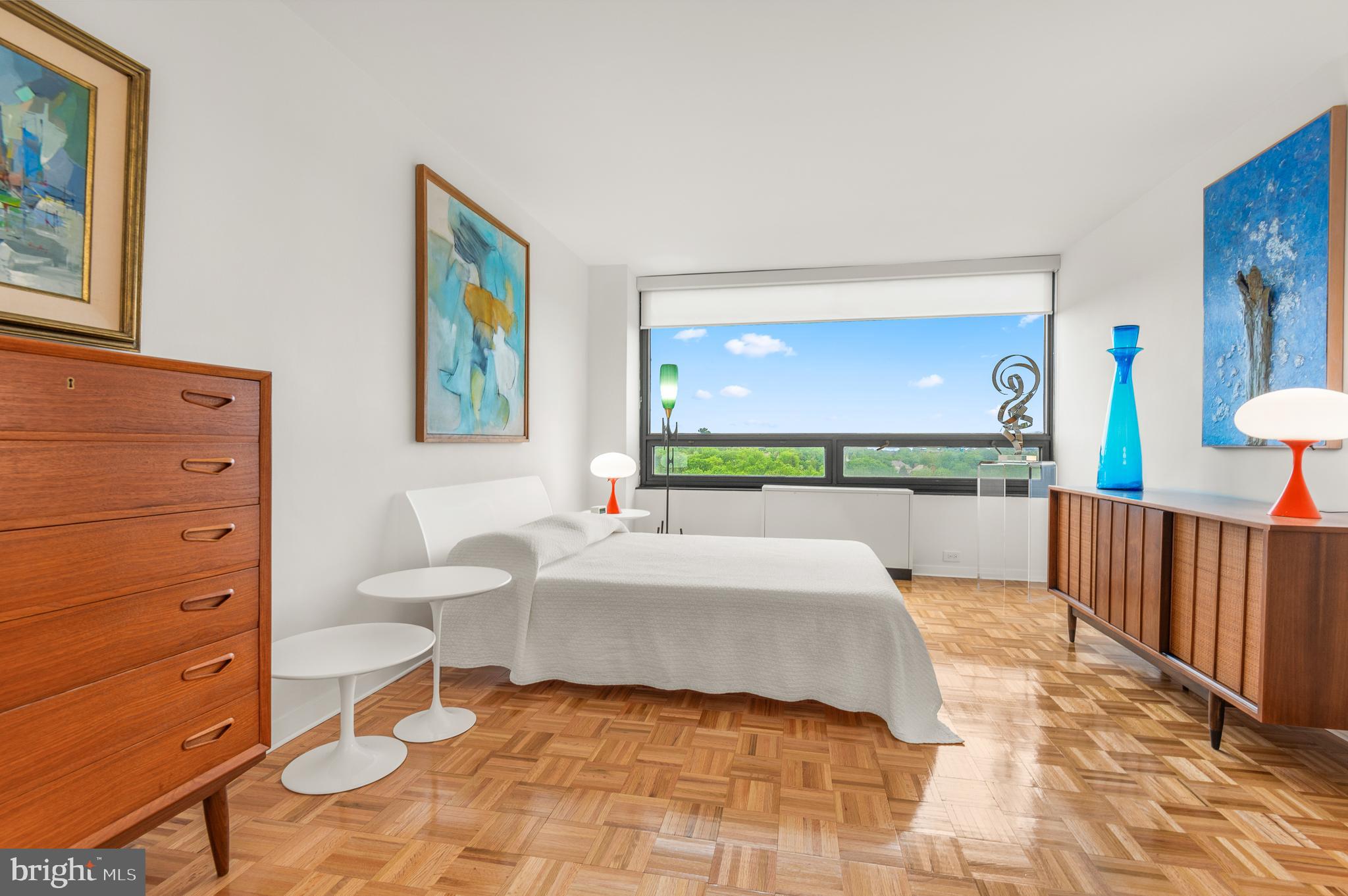 TUSCANY-CANTERBURY - Residential