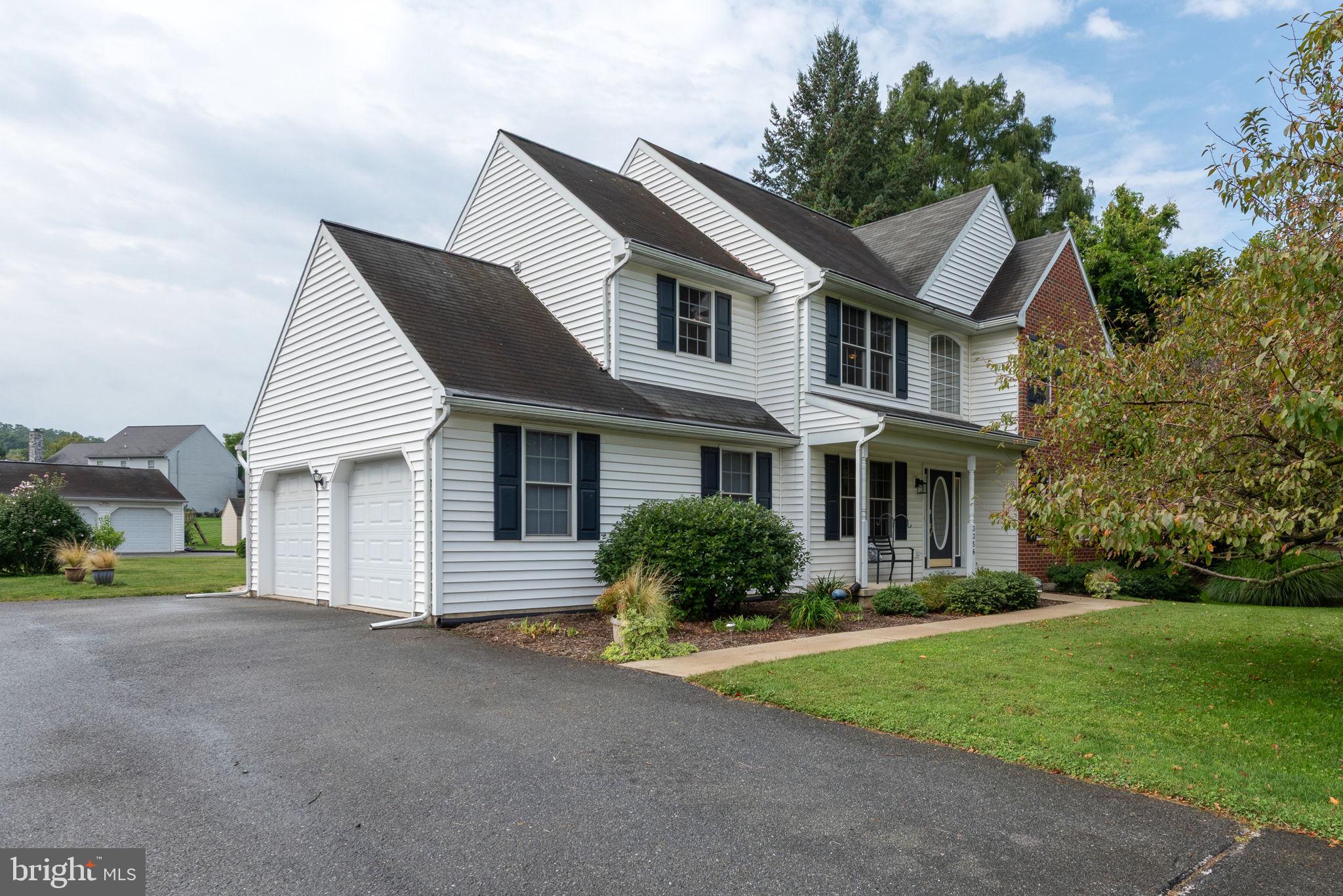 3356 MARIETTA AVENUE