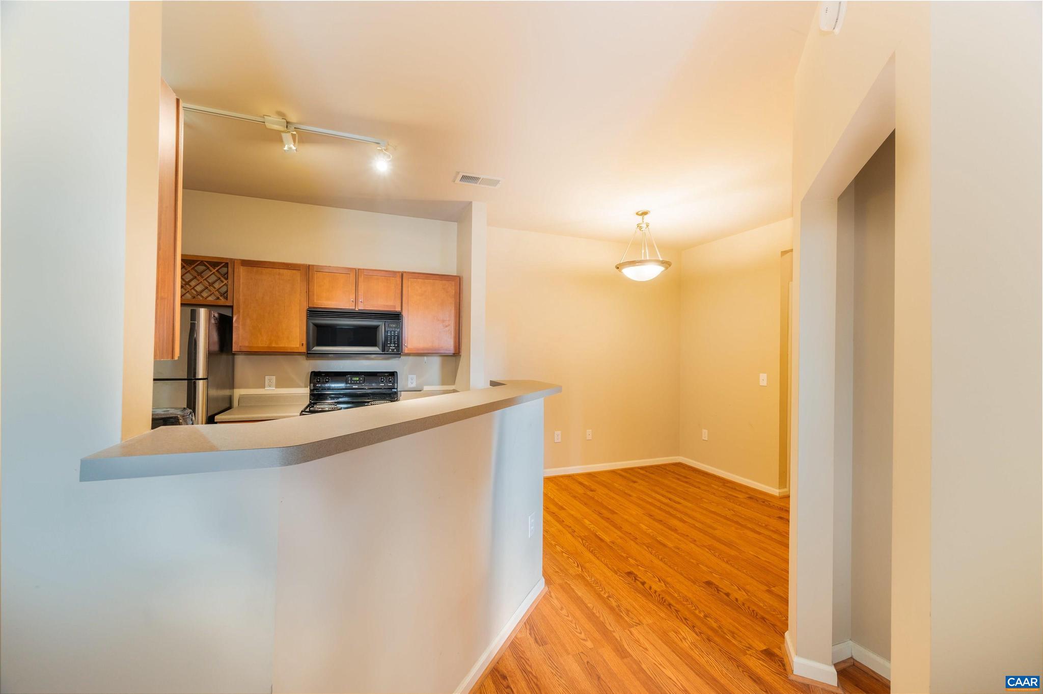 WALKER SQUARE CONDOS - Residential