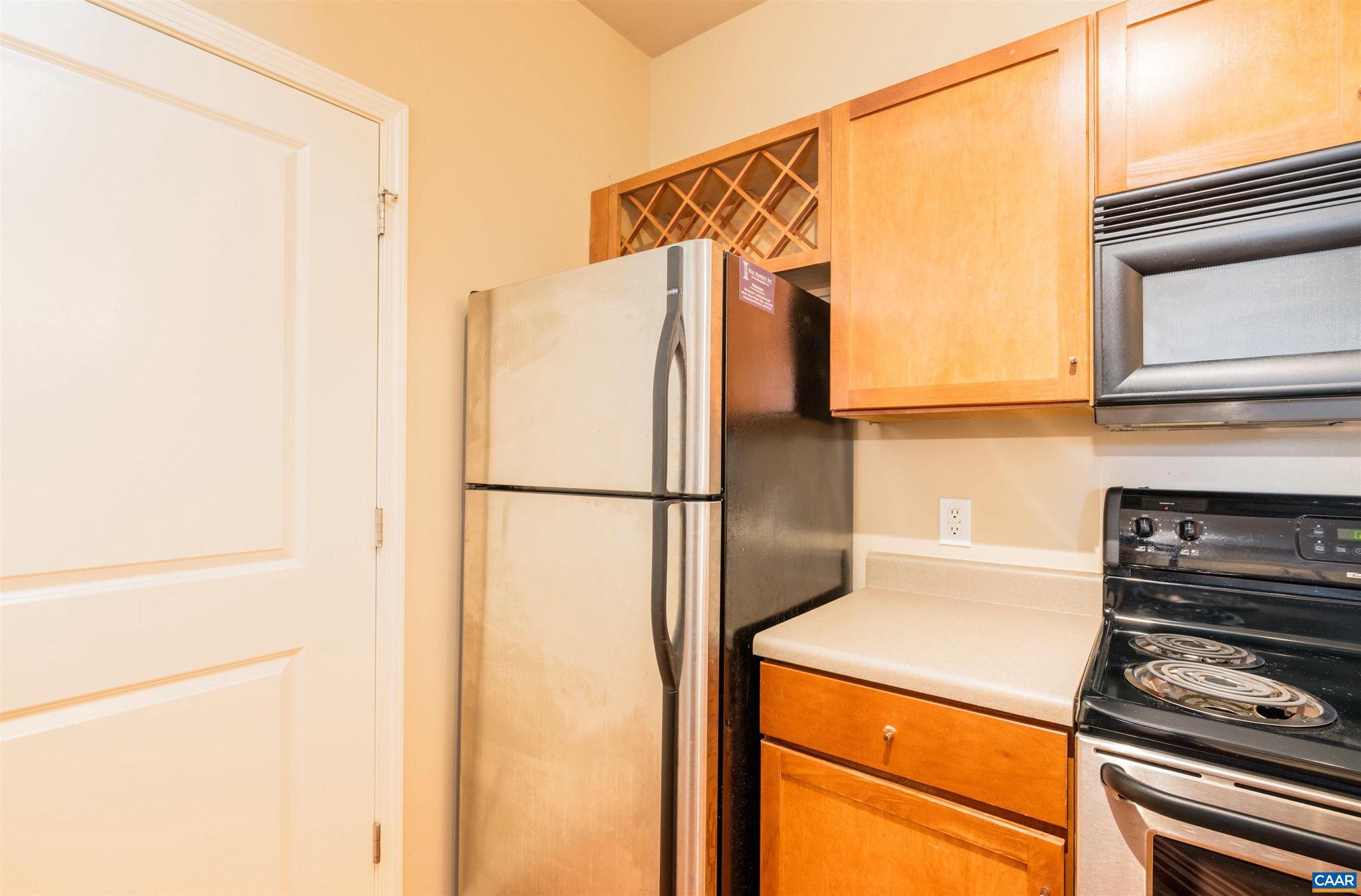 WALKER SQUARE CONDOS - Residential