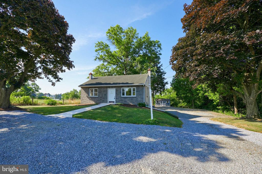 Photo of 4290 Fairview Road, Columbia, PA 17512 (MLS # PALA2052898)