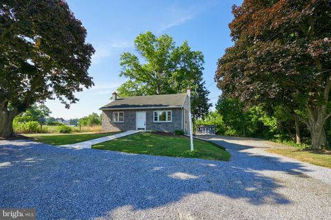 Photo of 4290 Fairview Road, Columbia, PA 17512 (MLS # PALA2052898)