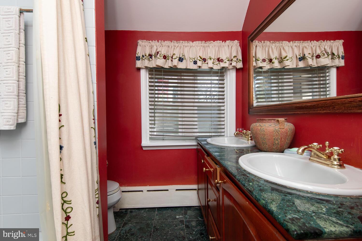 MERION STATION - Residential