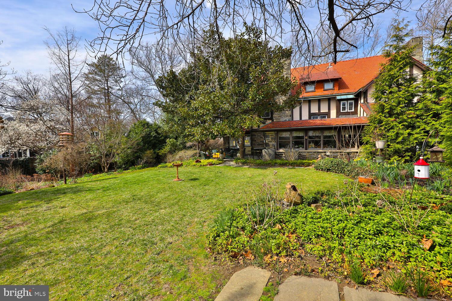 MERION STATION - Residential