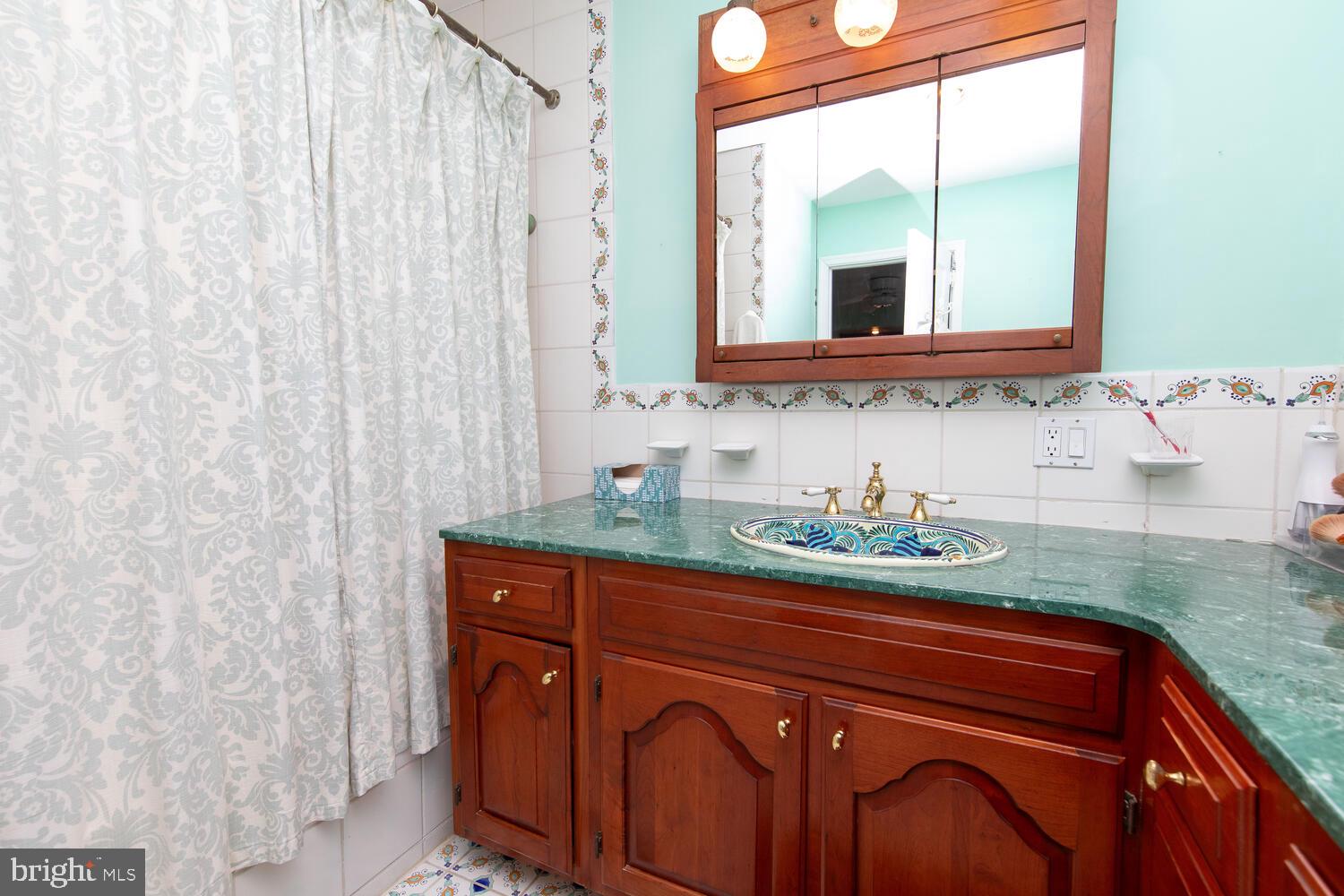 MERION STATION - Residential