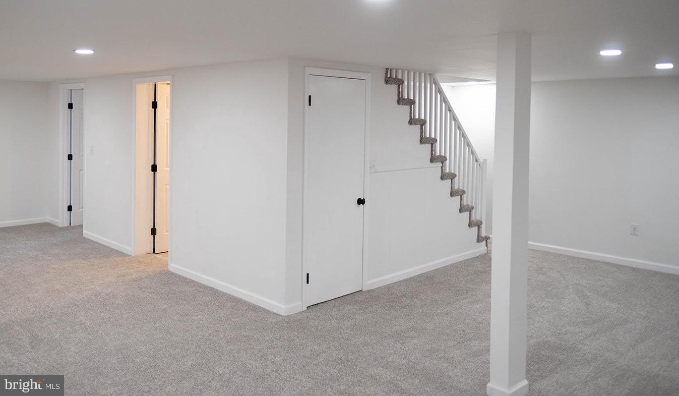 WHITTIER ACRES - Residential