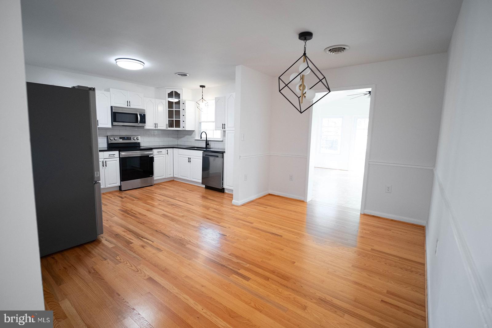 WHITTIER ACRES - Residential