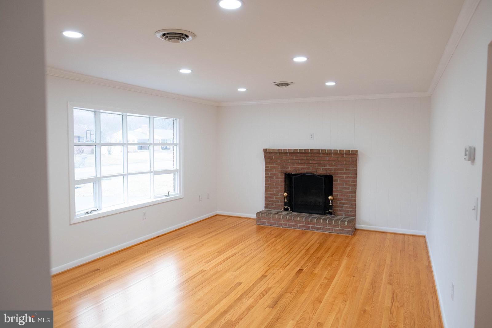 WHITTIER ACRES - Residential