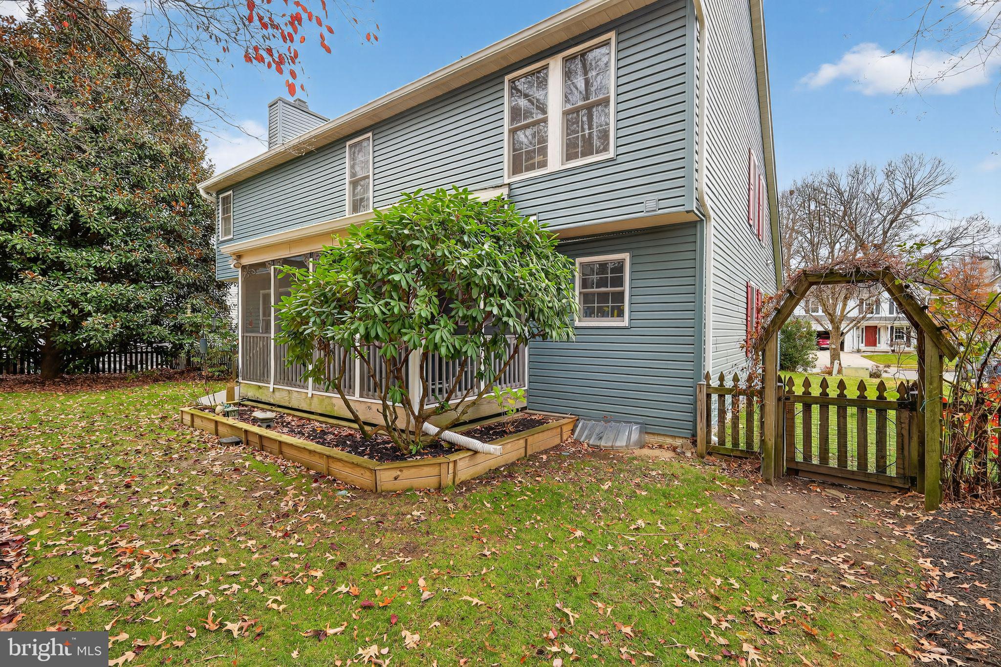 CHAPMAN FARM - Residential