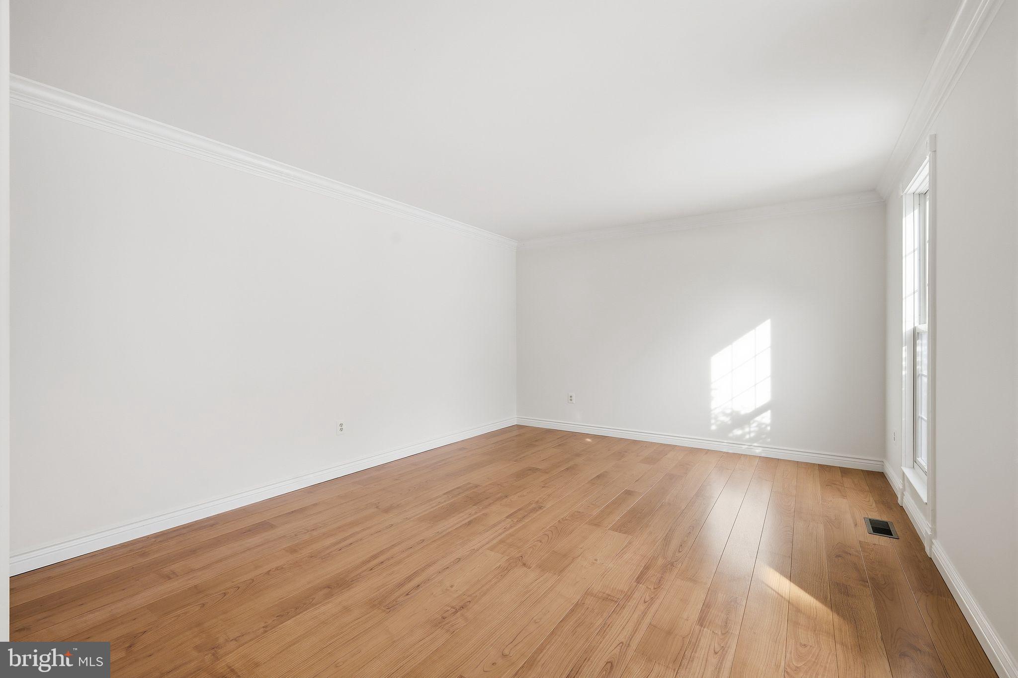 CHAPMAN FARM - Residential