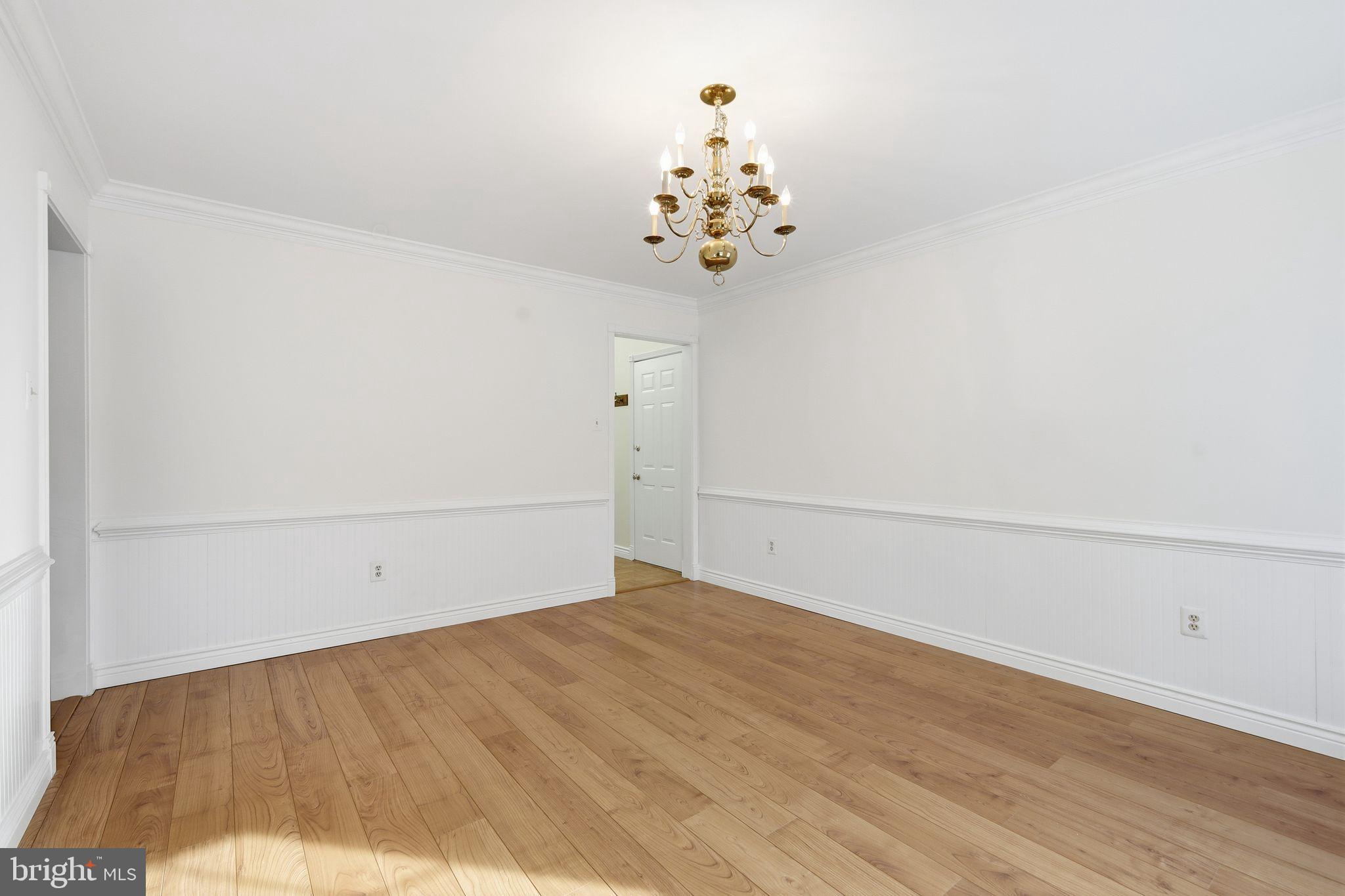 CHAPMAN FARM - Residential