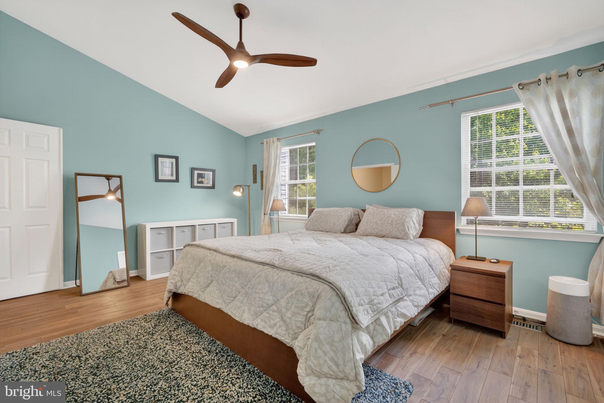 GUNSTON SQUARE - Residential